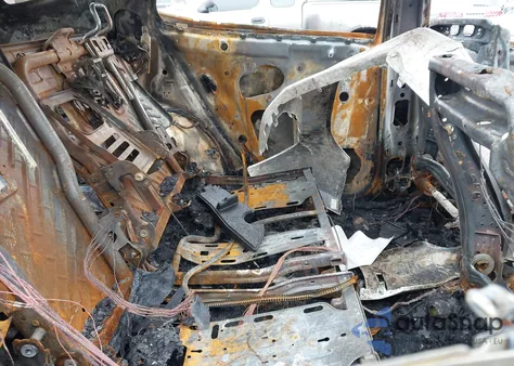 2024 Chevrolet Equinox Fwd Ls z USA, uszkodzony, nr VIN 3GNAXHEG2RL349124